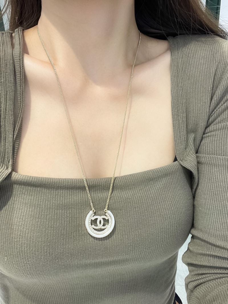Ch**el necklaces